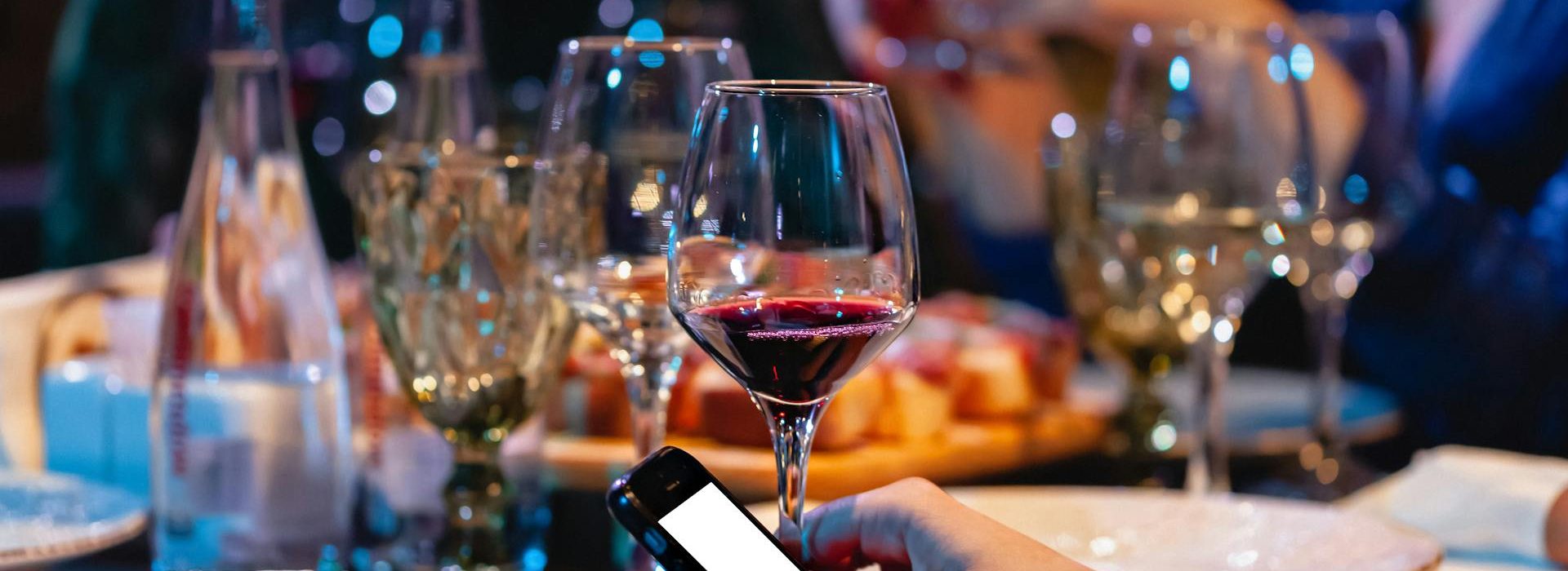 pexels-filirovska-8251362